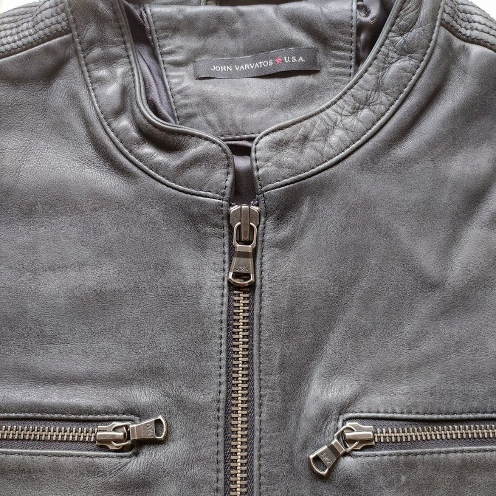 JOHN VARVATOS STAR USA BAND COLLAR LEATHER JACKET - Picture 3 of 10